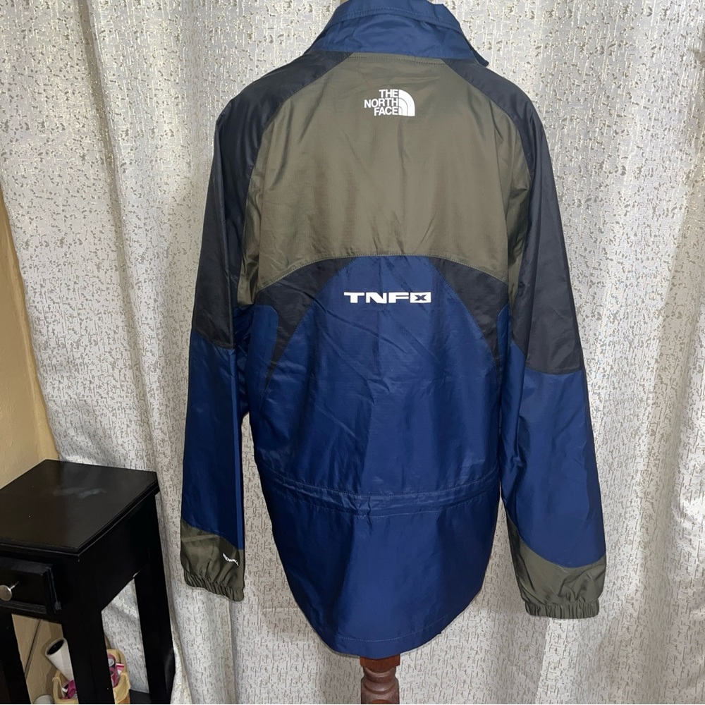 The North Face Women's Windwall Windbreaker Navy Blue/ Gray Lightweight, NWT, M